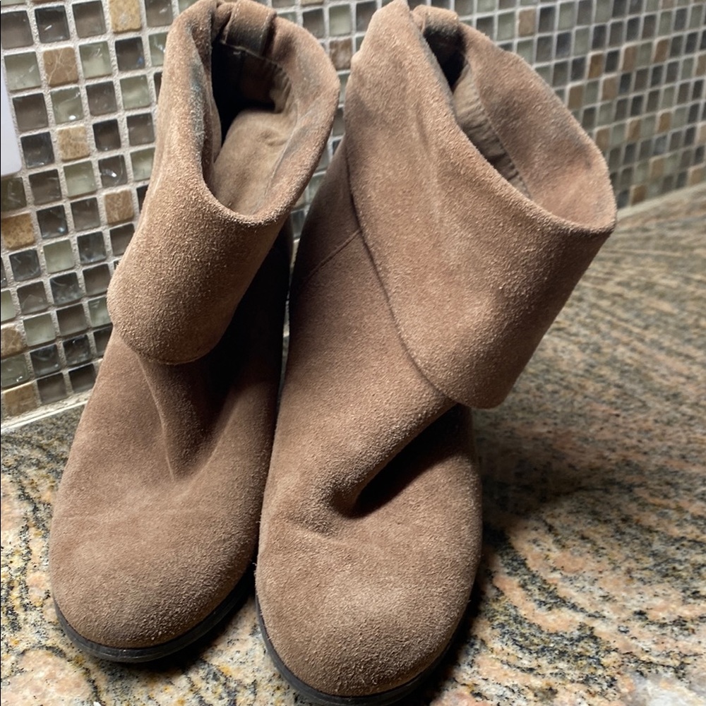 Suede Ankle Boots - Tan